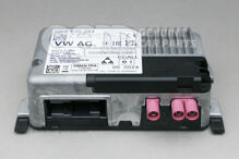 Vezérlőegység online szolgáltatásokhoz 5WA035284G (1)