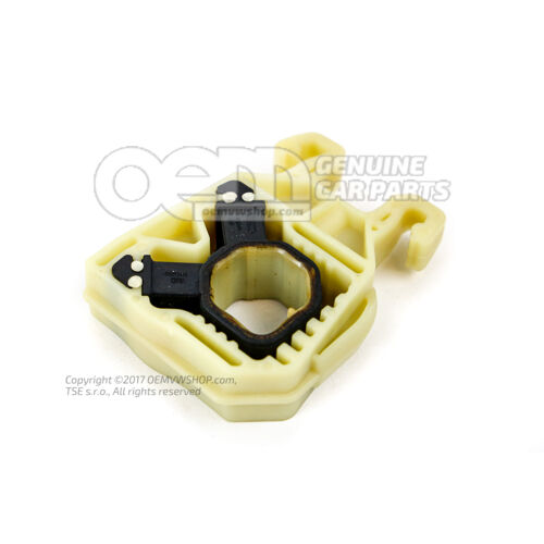 Gumi persely 5Q0121367G
