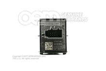 Elektromos ablakemelő kapcsoló szatén fekete/fehér 5E0959858A WHS (1)