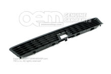 Szatén fekete szegély szellőzőnyíláshoz 3V0819635A 9B9 (1)